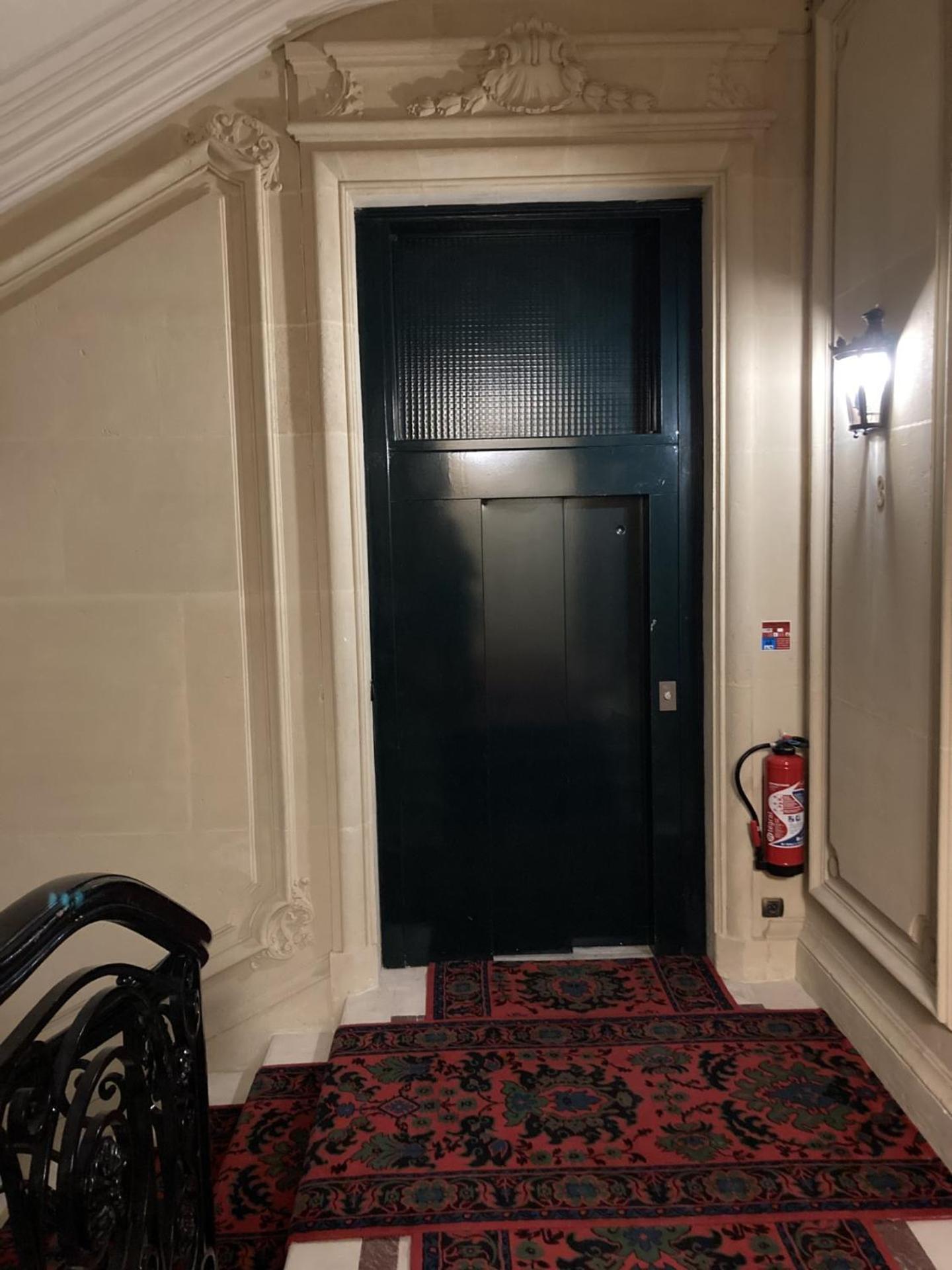 Parc Monceau Bed & Breakfast Париж Екстериор снимка