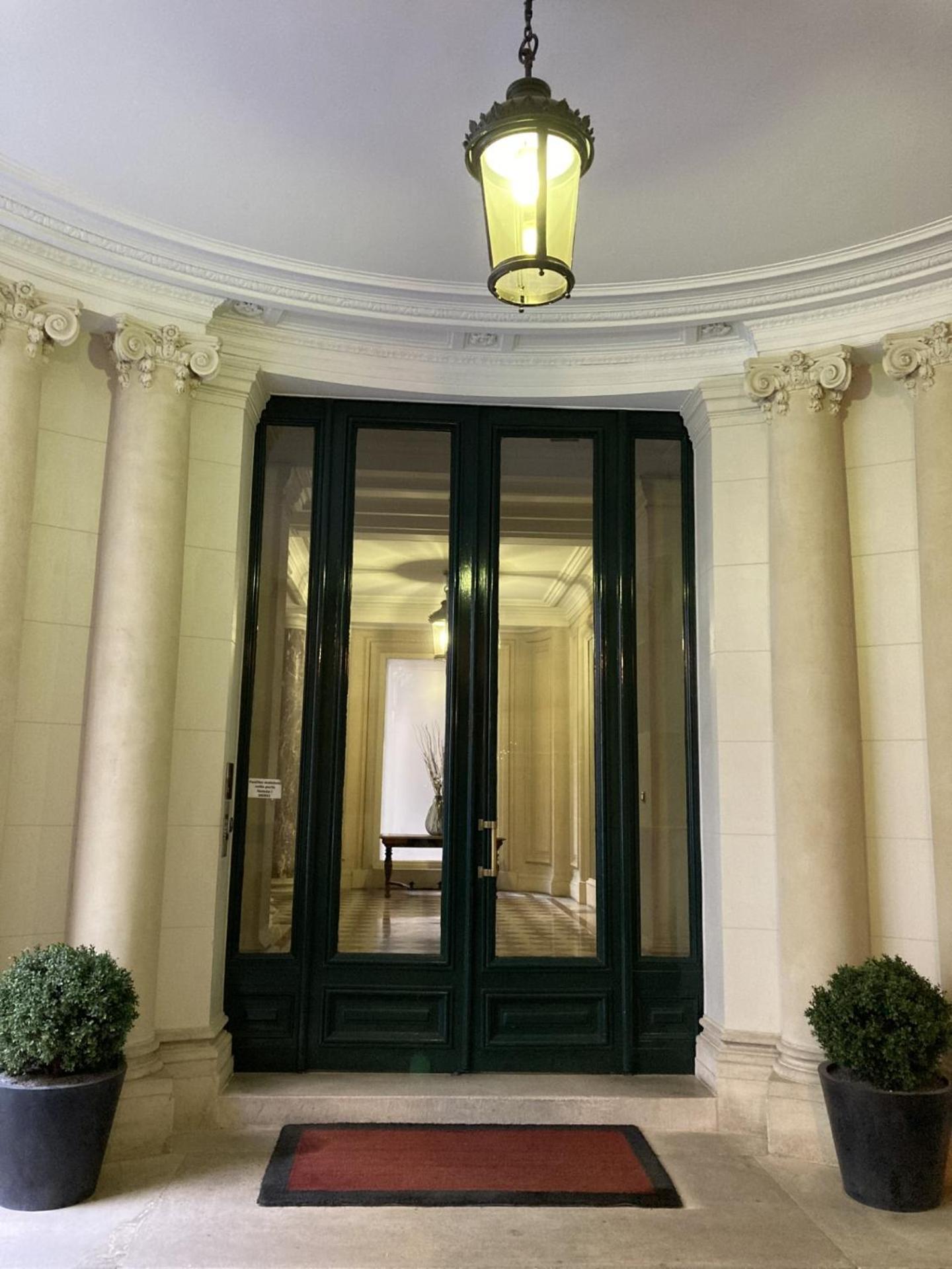 Parc Monceau Bed & Breakfast Париж Екстериор снимка