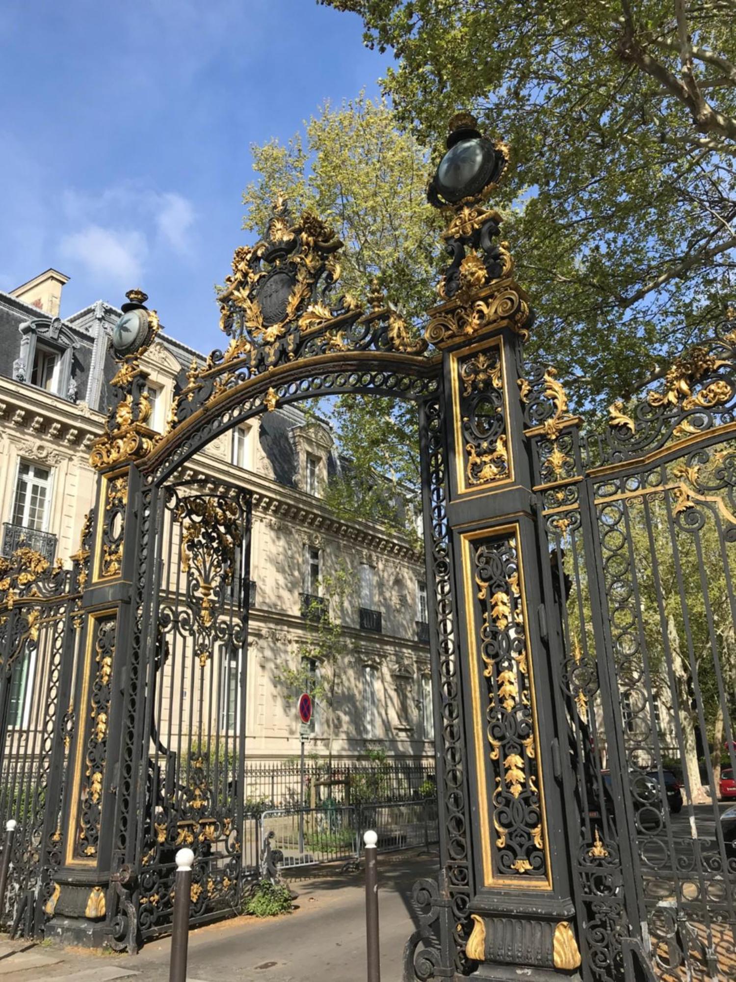 Parc Monceau Bed & Breakfast Париж Екстериор снимка
